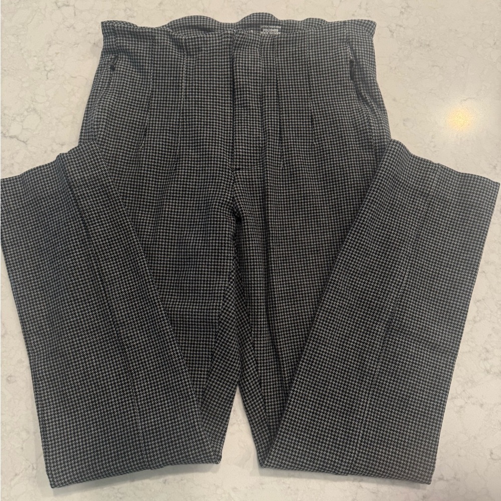 Old Navy Extra High-Waisted Polished Pixie Skinny Pants